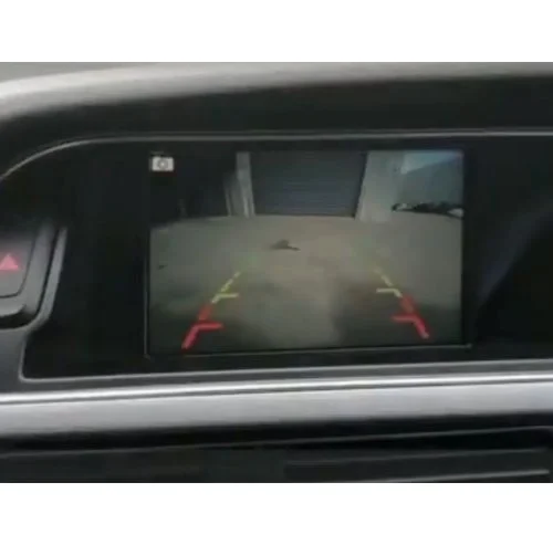 Audi-reversing-camera-integration-to-factory-colour-screen