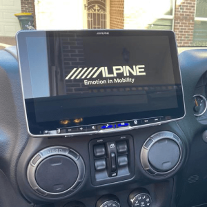 Alpine-stereo-upgrade-wrangler-01