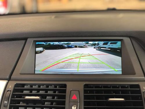 BMW CIC iDrive Multimeda Interface with Moving Guidelines